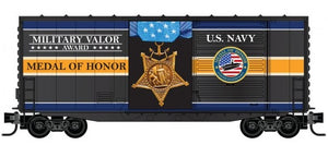 Micro-Trains 101 00 762 - 40' Hy-Cube Box Car - Military Valor Award - US Navy